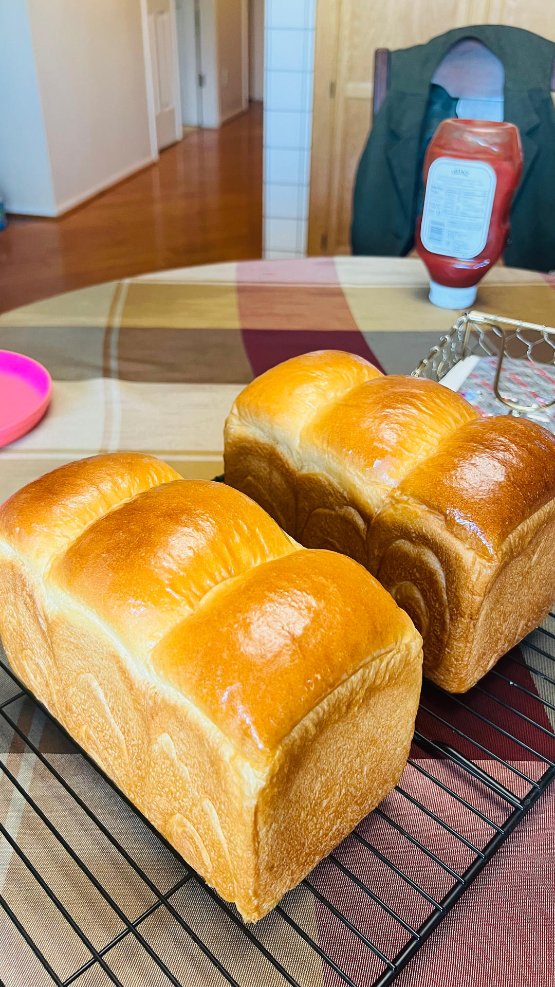 奶油吐司，鲜奶奶油嫩白吐司