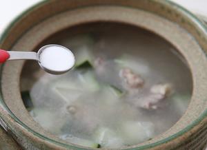 薏米冬瓜排骨汤的做法 步骤5