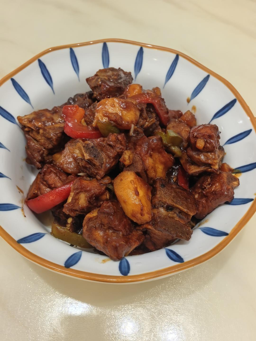 红烧排骨炖土豆