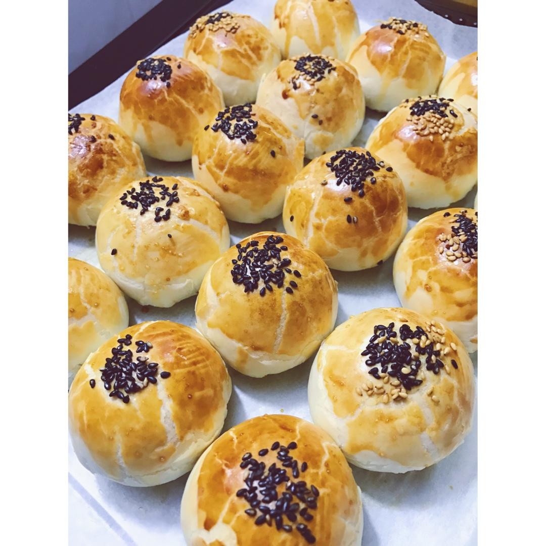 蛋黄酥（古早味）