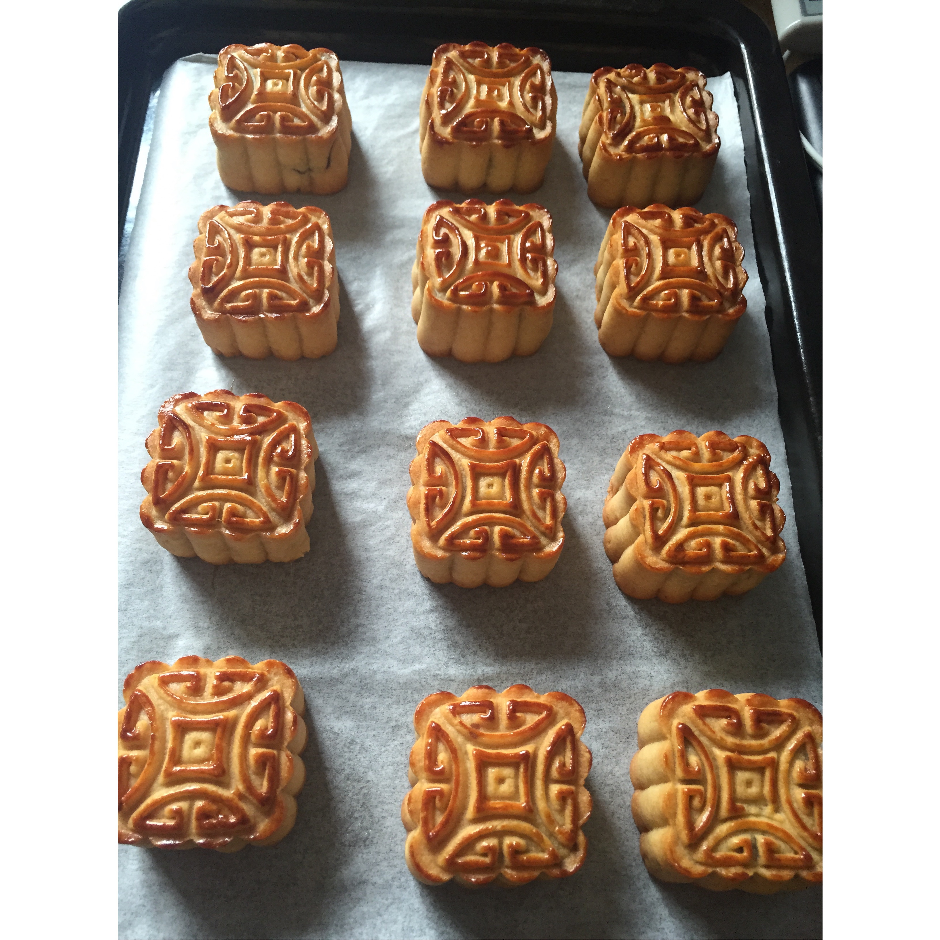 广式月饼——蛋黄莲蓉月饼