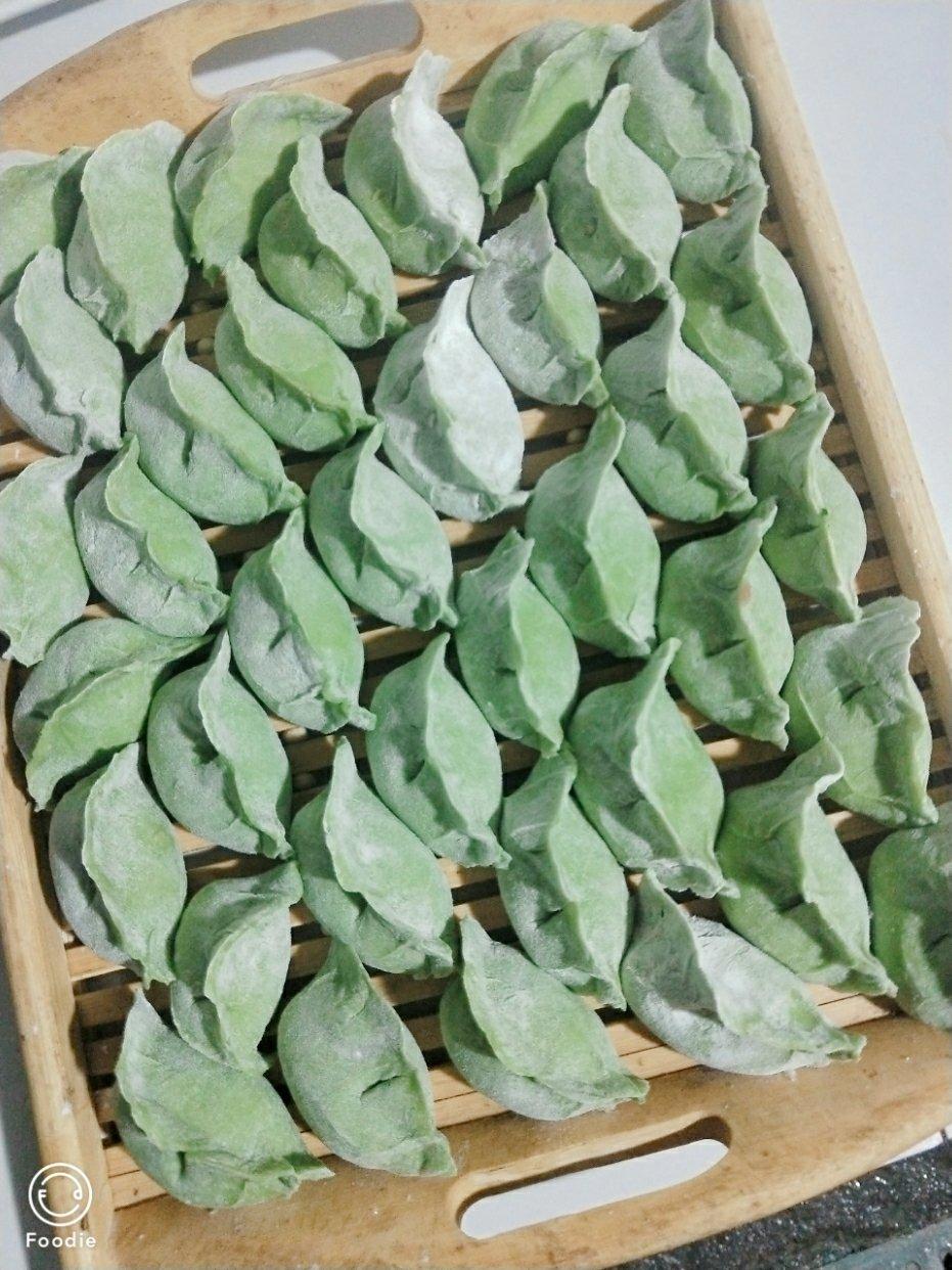 彩色饺子（蔬菜汁）