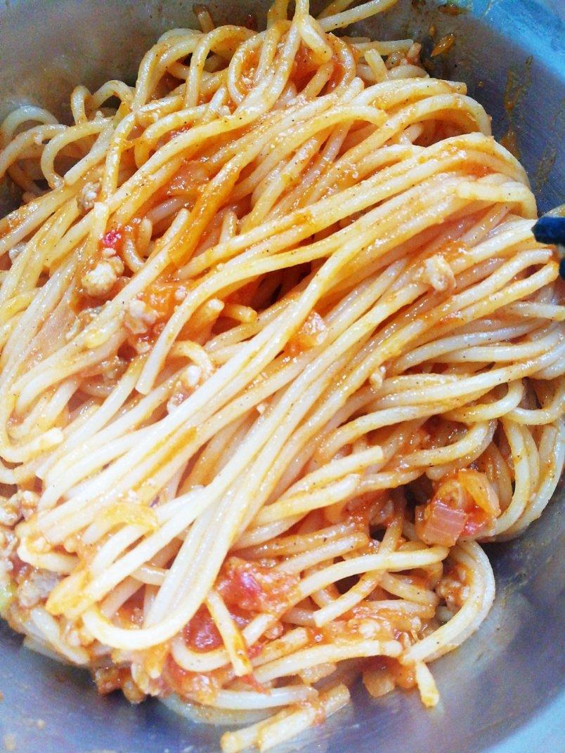 蕃茄蘑菇肉酱意大利面