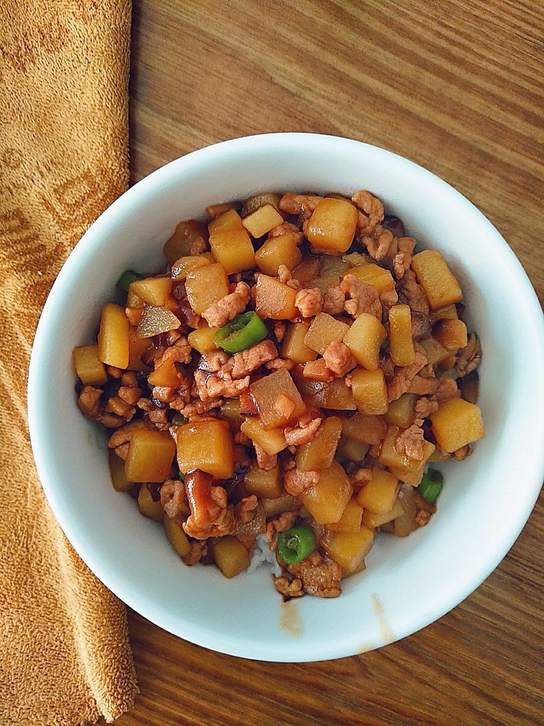 ㊙️香菇土豆肉沫拌饭❗️比外卖还好吃