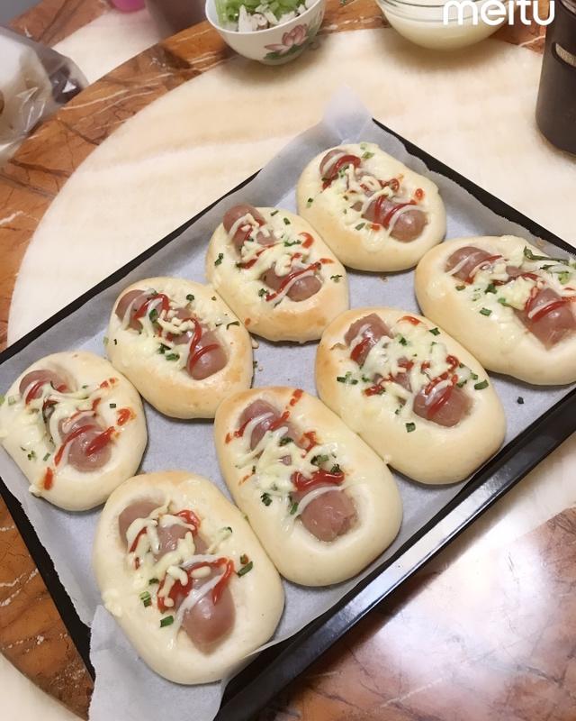 热狗面包
