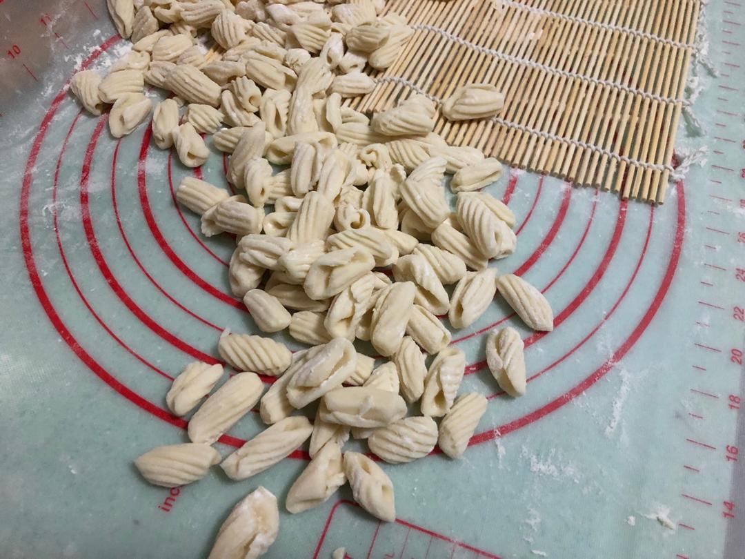花样猫耳朵（花样麻食）