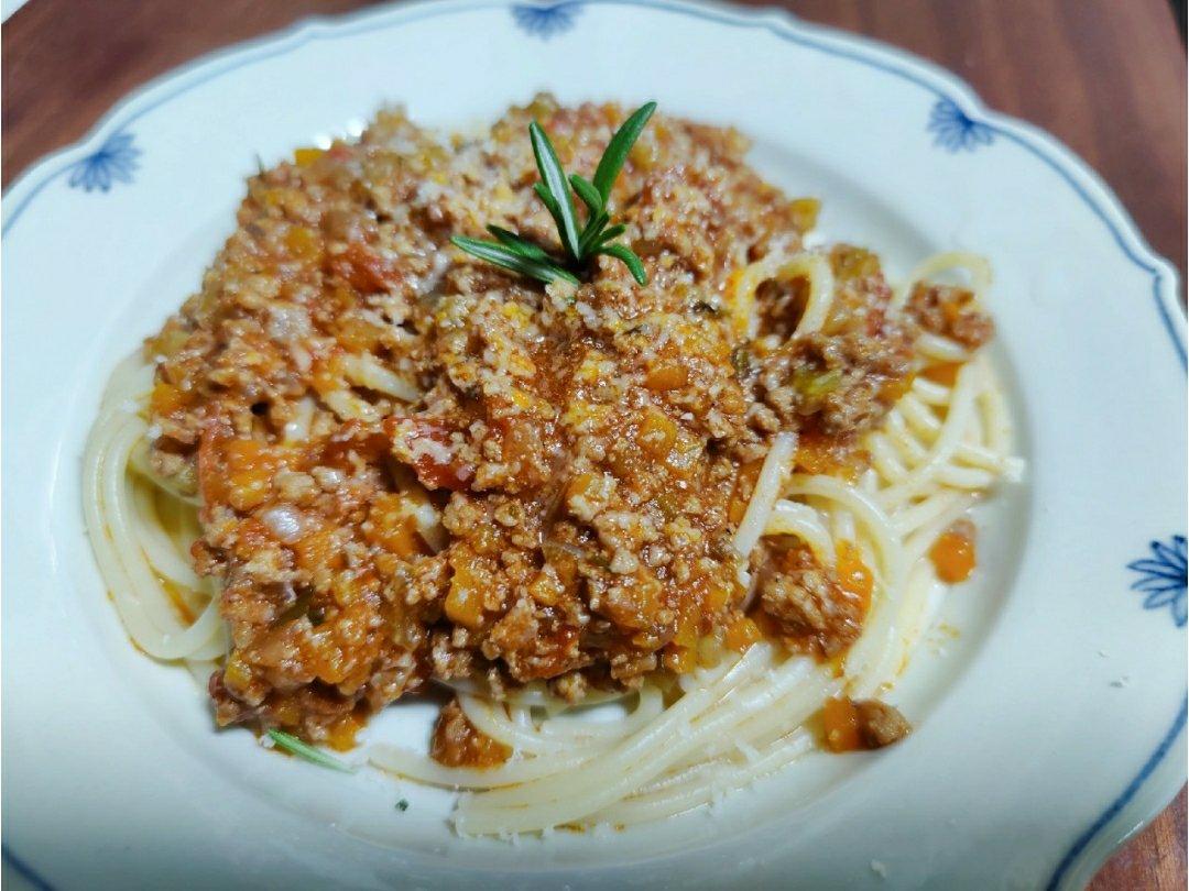 我的秘密肉酱意面！