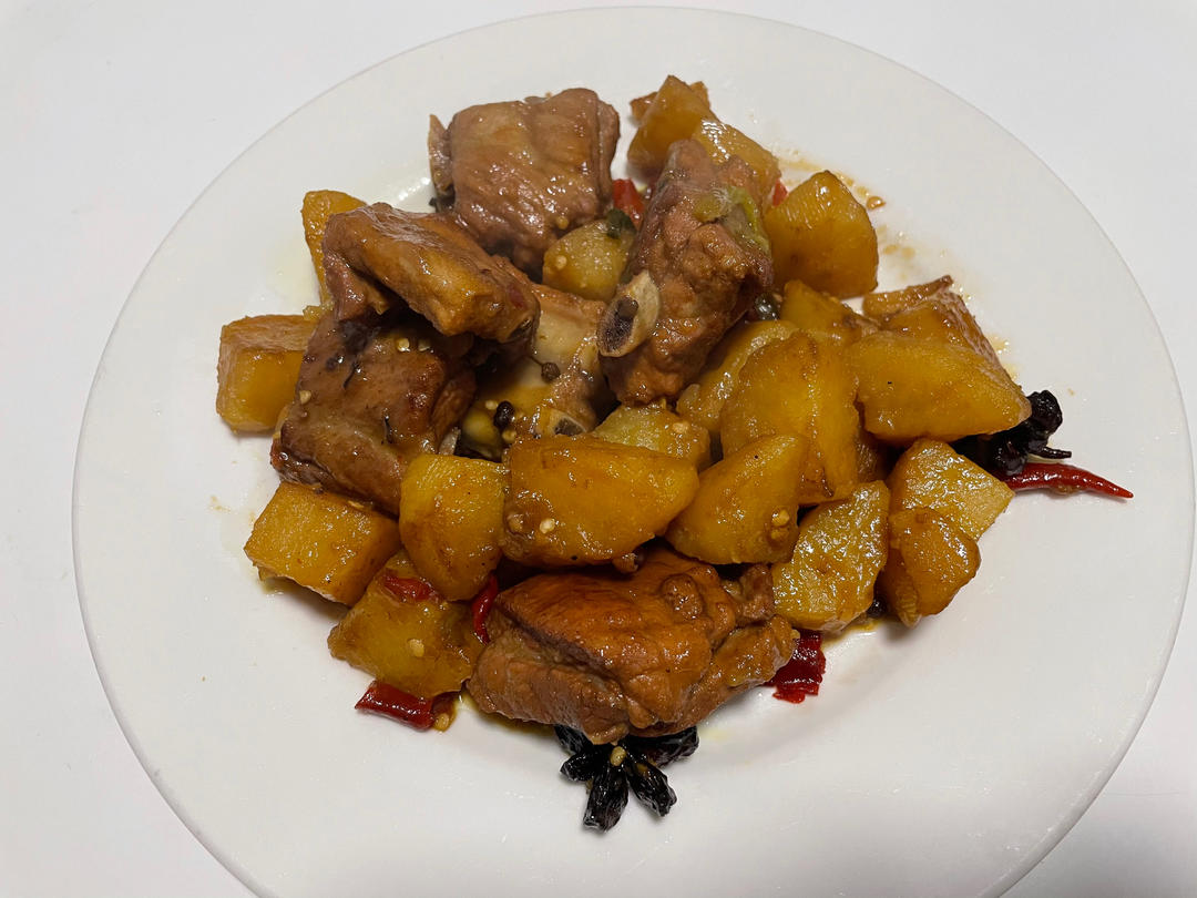 土豆炖排骨