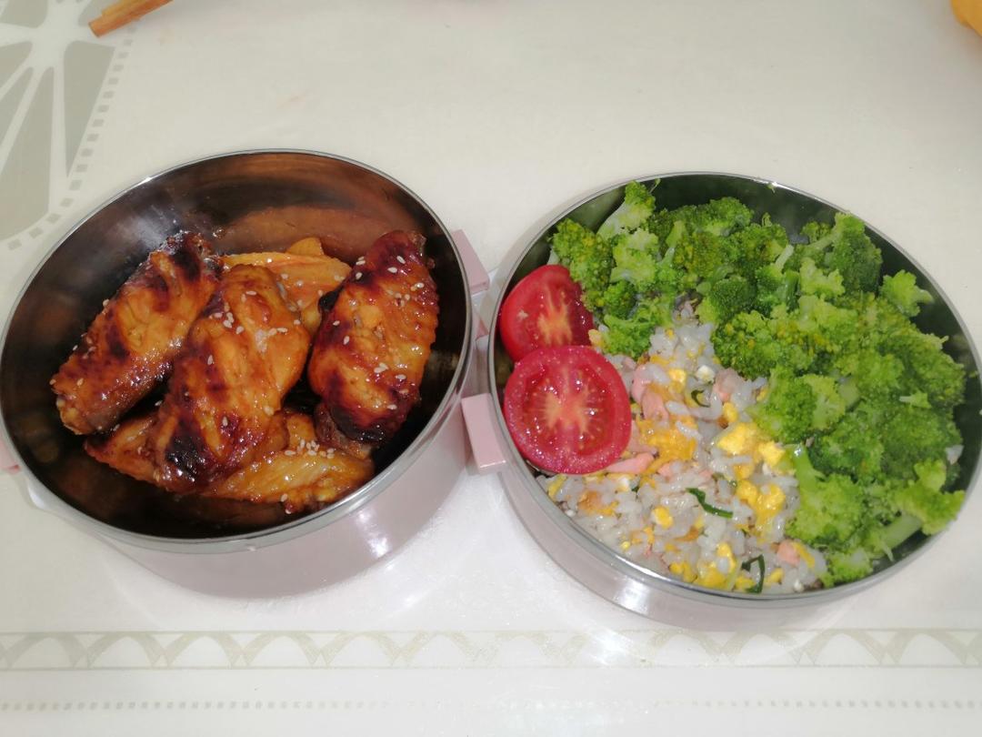 三文鱼炒饭，深海鱼的另一种吃法