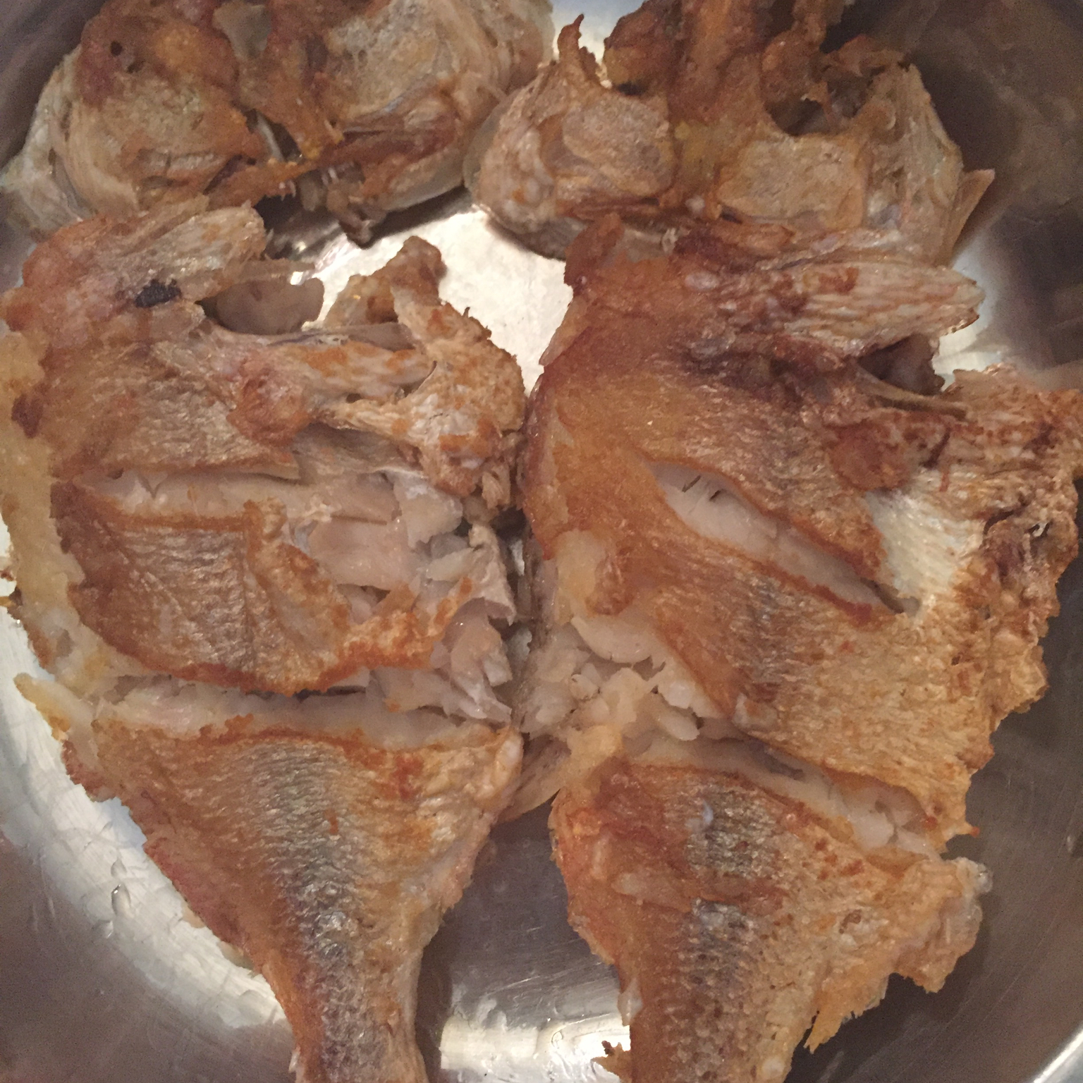 香煎赤棕鱼