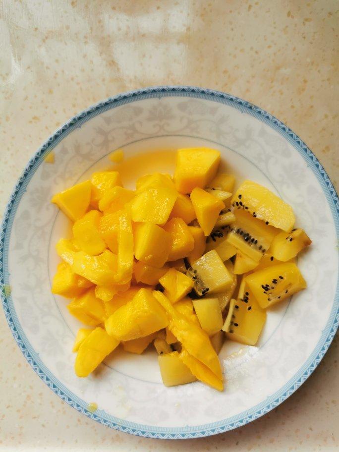 草莓大福与抹茶大福