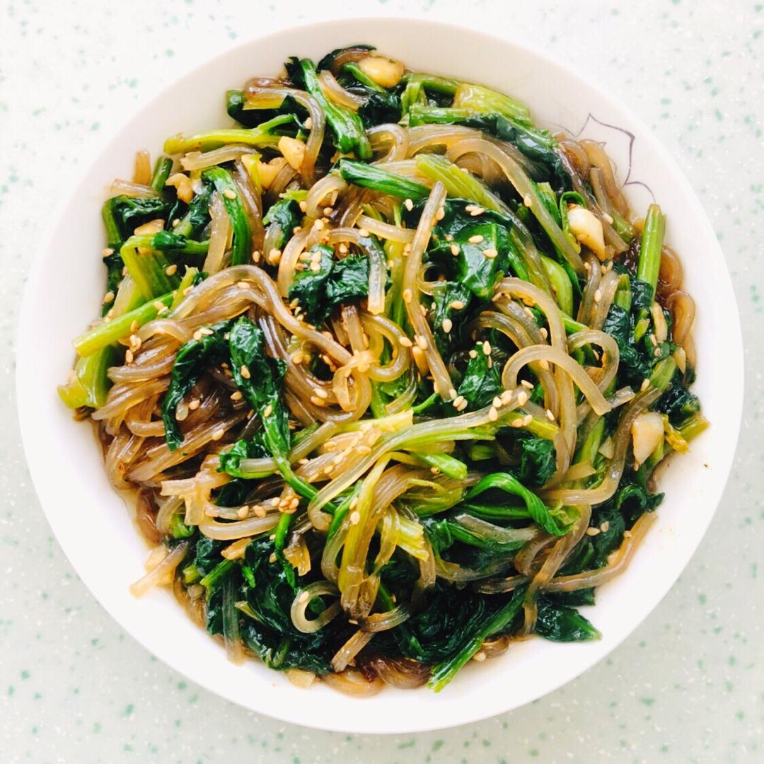 蒜蓉菠菜炒粉丝