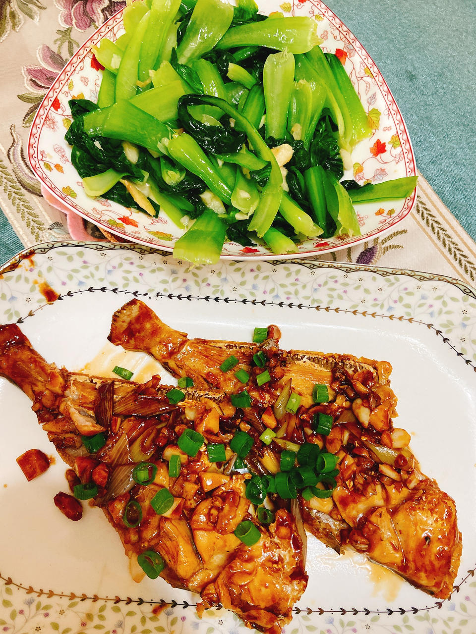 孩子吃的停不下，小孩大人都爱吃的红烧银鲳鱼