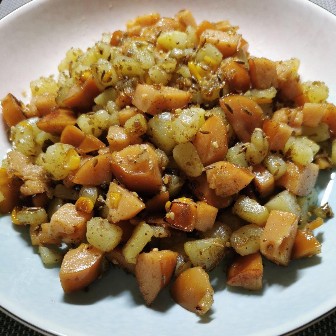 孜然火腿土豆丁