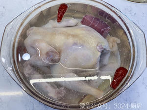 【0171】松茸红枣炖鸡（蒸箱版） <302小厨房>的做法 步骤9