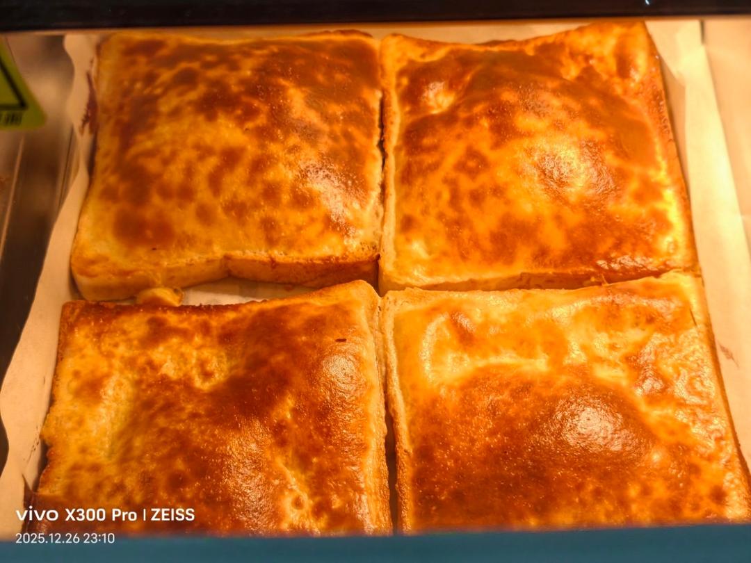 零失败快手岩烧乳酪(熔岩吐司)十分钟网红早餐，好吃哭