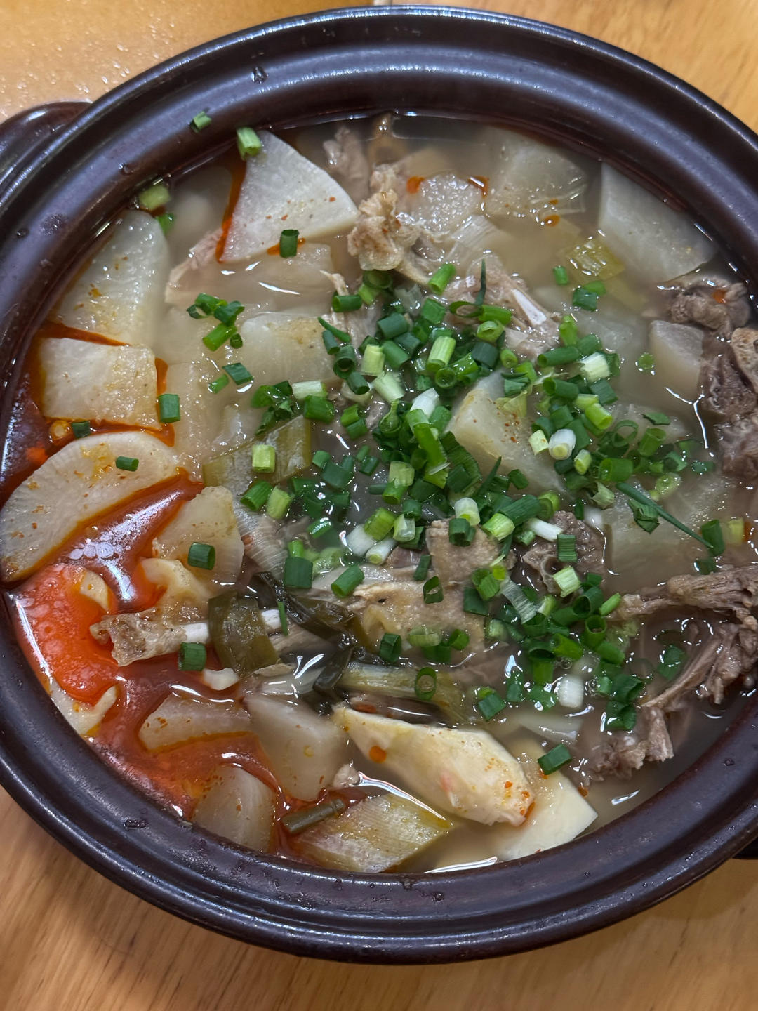 萝卜比鸭好吃的酸萝卜老鸭汤（也可以作为火锅底料呢）