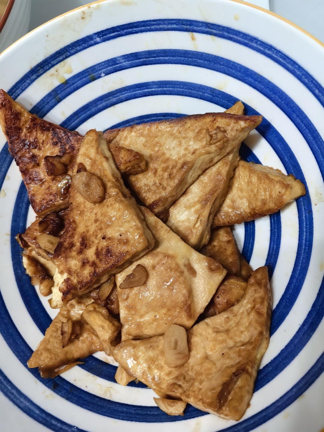 焖煎豆腐