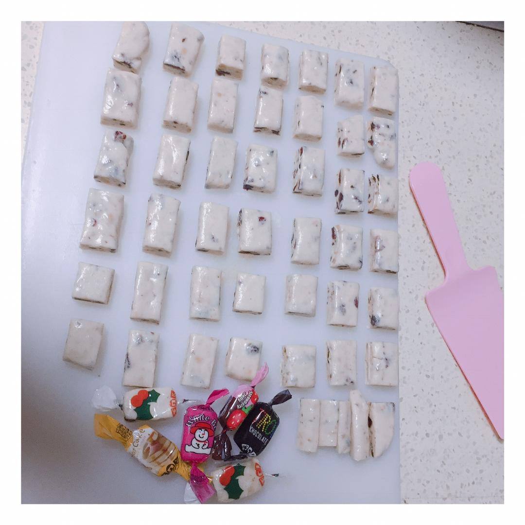 蔓越莓牛轧糖