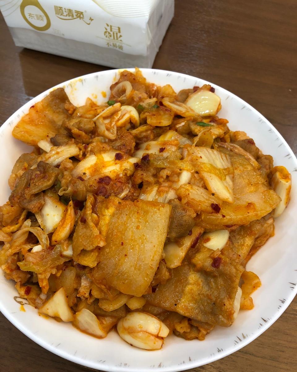 辣白菜炒五花肉