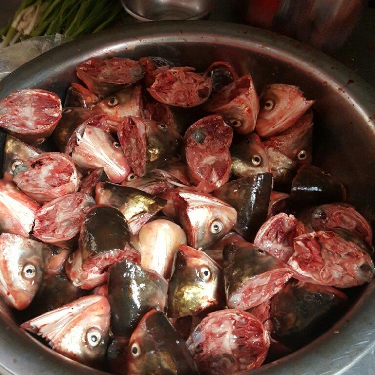 麻辣鱼嘴火锅