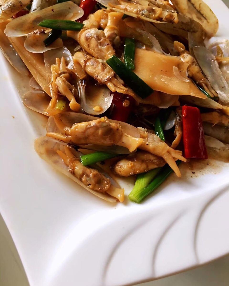 超好吃的爆炒花甲
