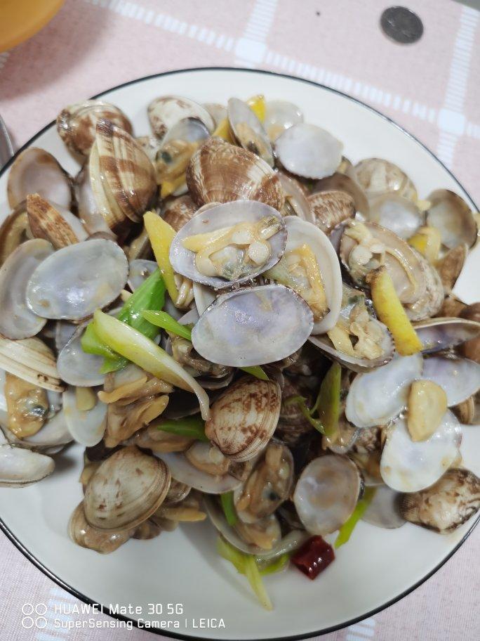 5分钟快手菜❗️秒杀路边摊爆炒花甲～好吃到爆