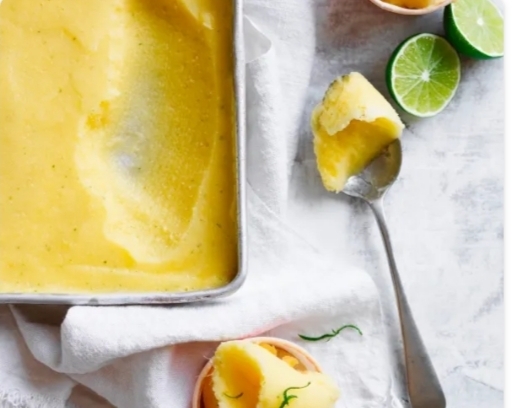 菠萝酸橙雪梨，甜蜜的味道的做法
