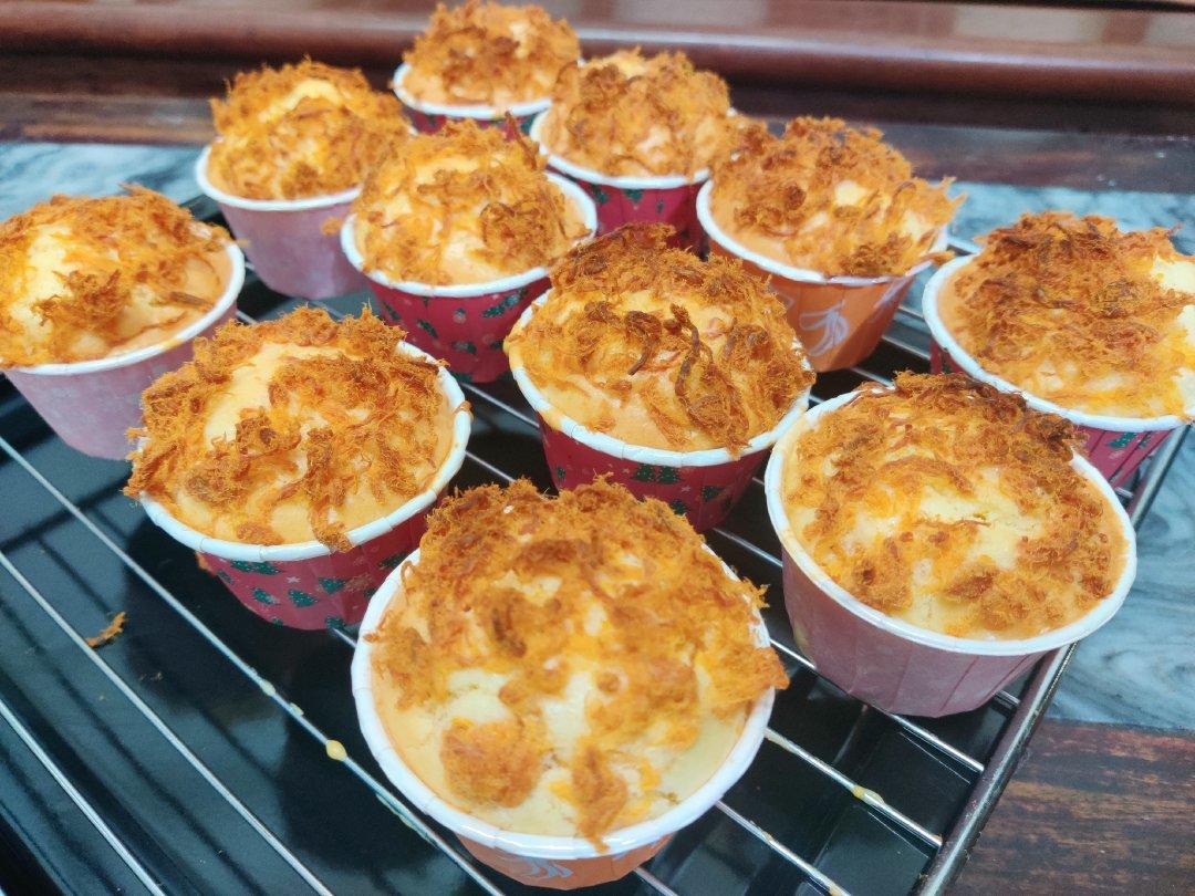 肉松芝士纸杯蛋糕