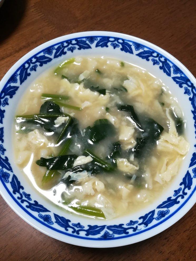 菠菜鸡蛋疙瘩汤