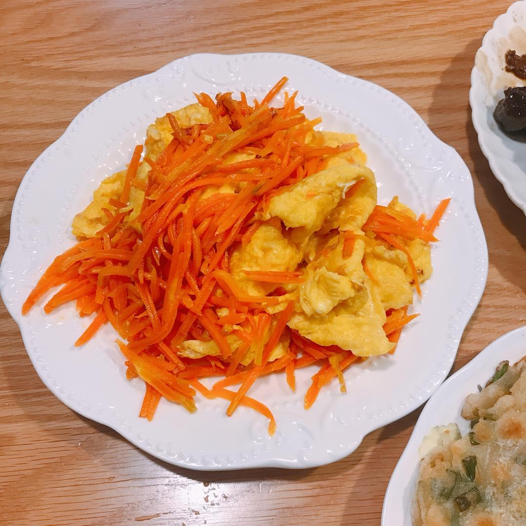 胡萝卜炒鸡蛋