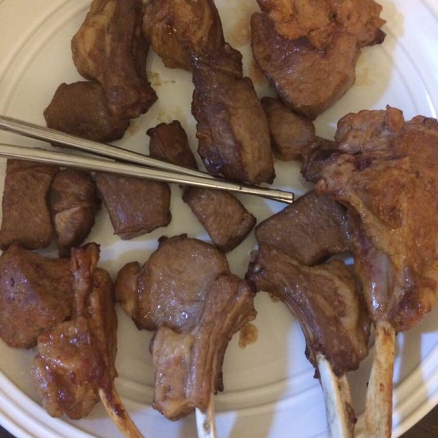 黑椒烤羊排