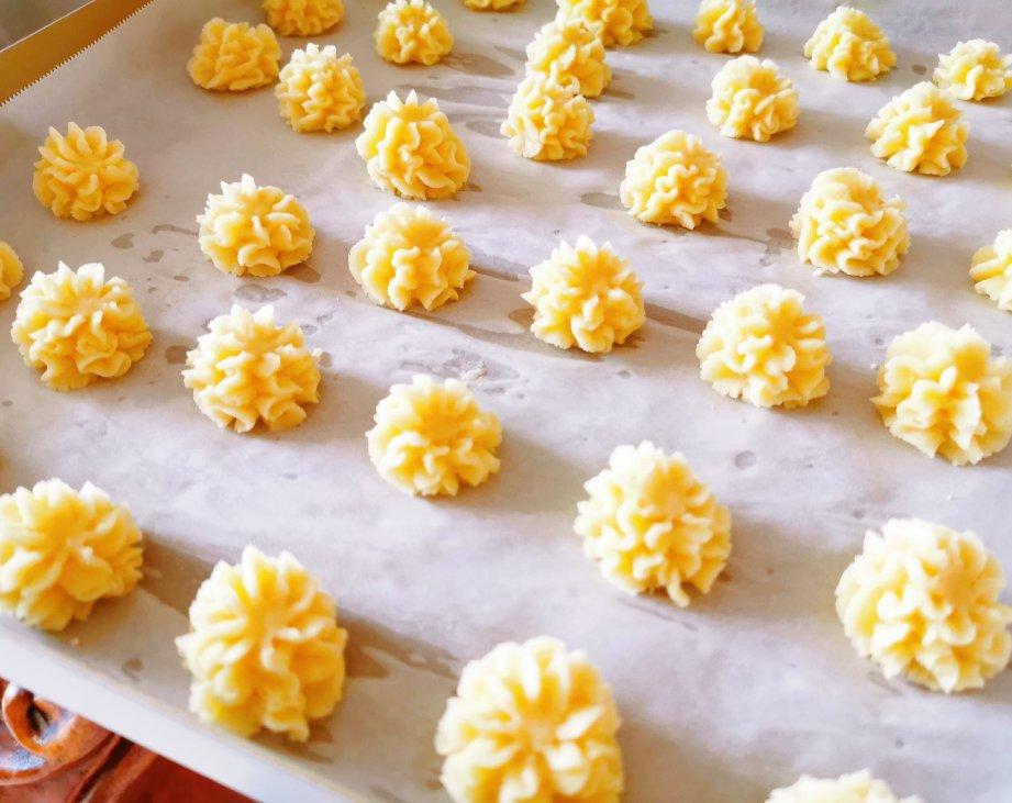 一抿即化酥到掉渣的珍妮曲奇云顶小花/烘焙视频饼干篇1