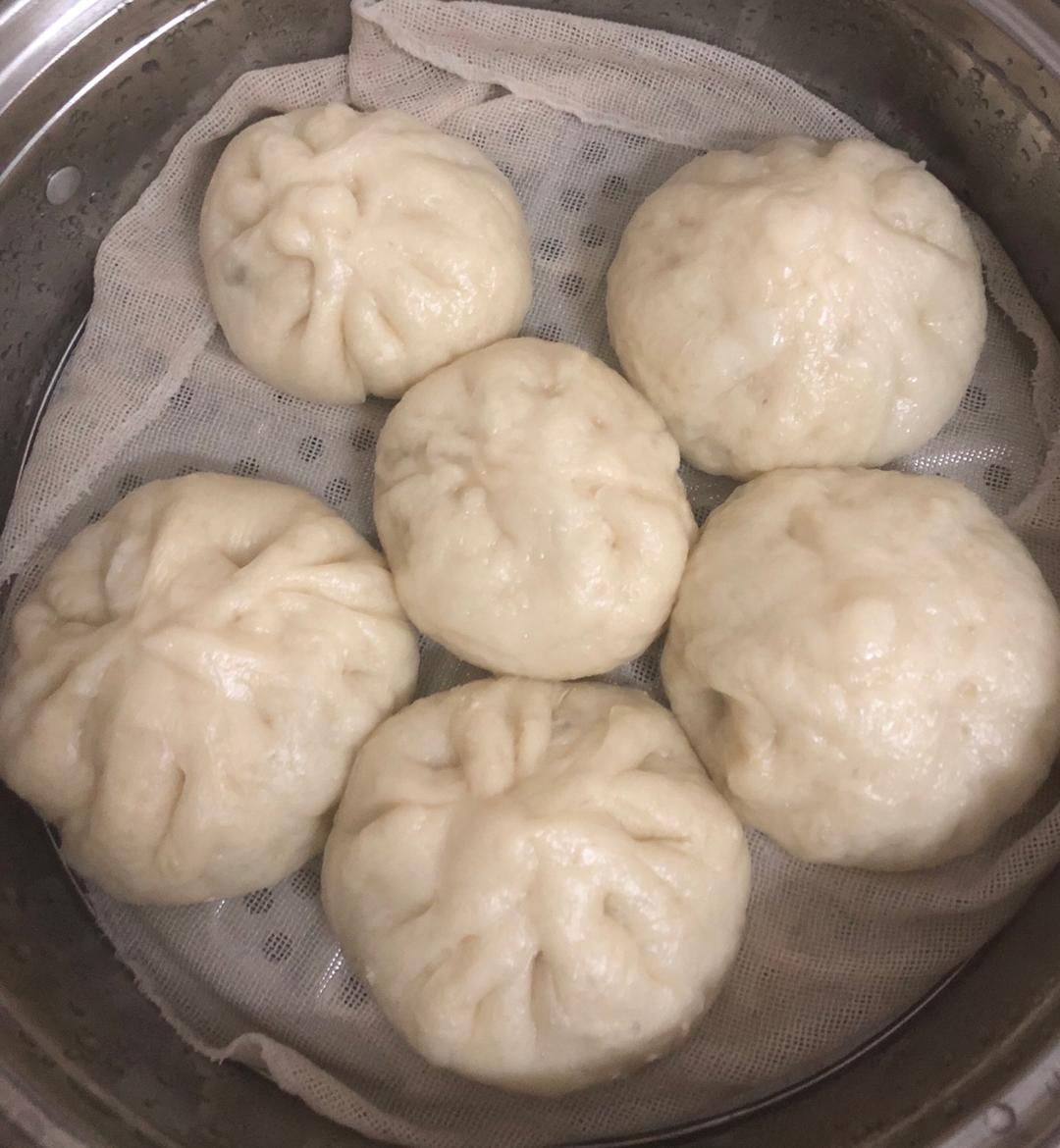 胡萝卜木耳鸡蛋素包子