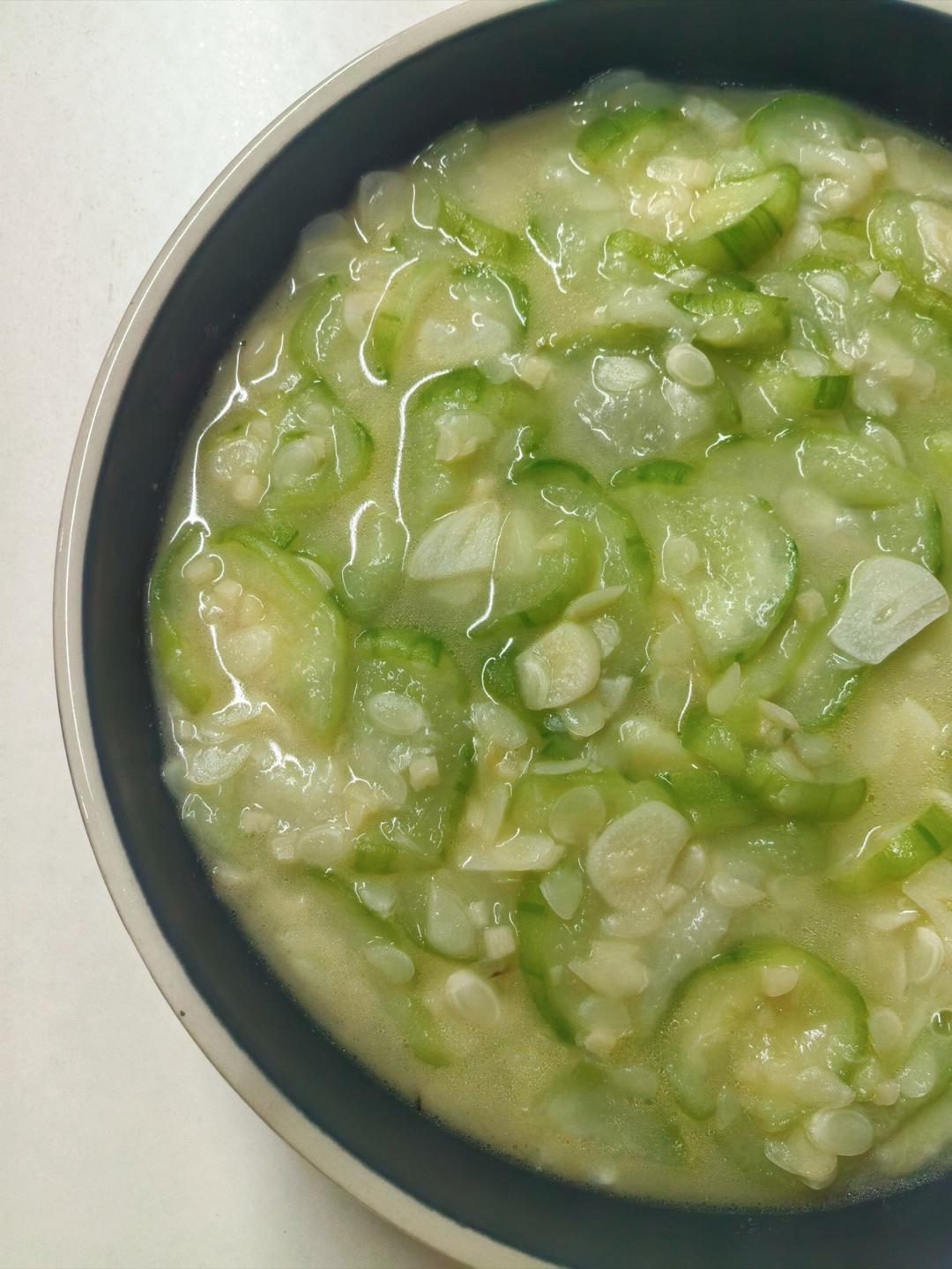 🥒 蒜蓉炒丝瓜 - 极简🤩