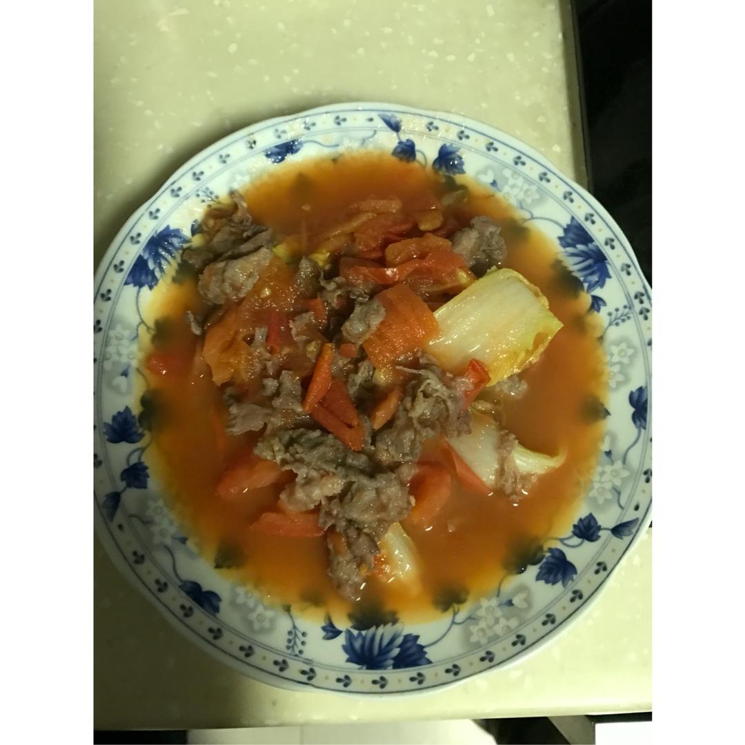 金针菇肥牛番茄锅