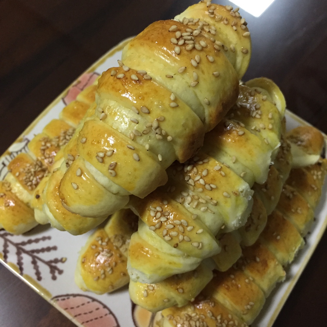 毛毛虫肉松面包