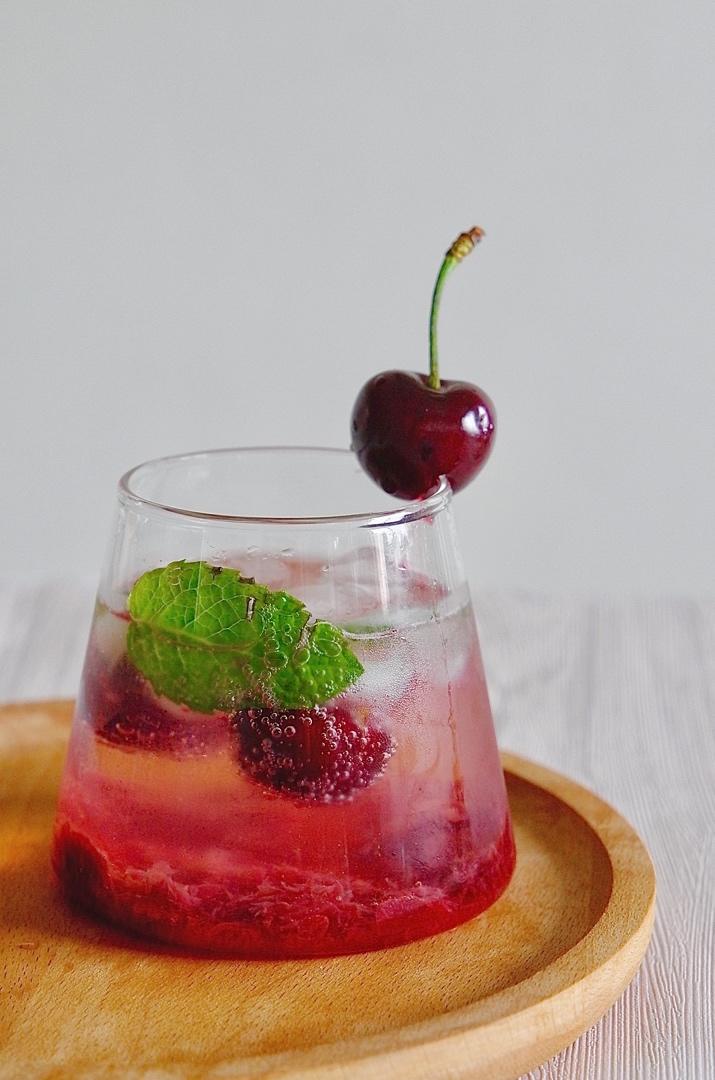 家庭版无酒精｜樱桃莫吉托mojito