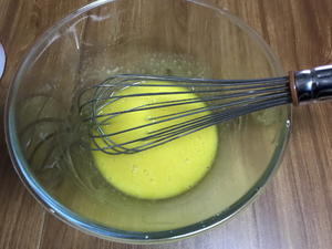 【UKOEO猛犸象热风炉】美味的酸奶小蛋糕的做法 步骤2