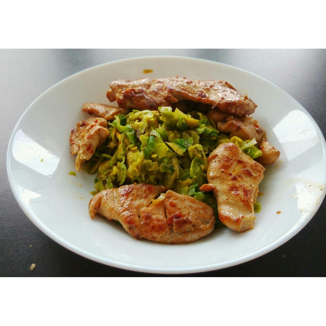 蚝油煎鸡胸肉（真的只要腌了就炒鸡嫩！（新增微波式