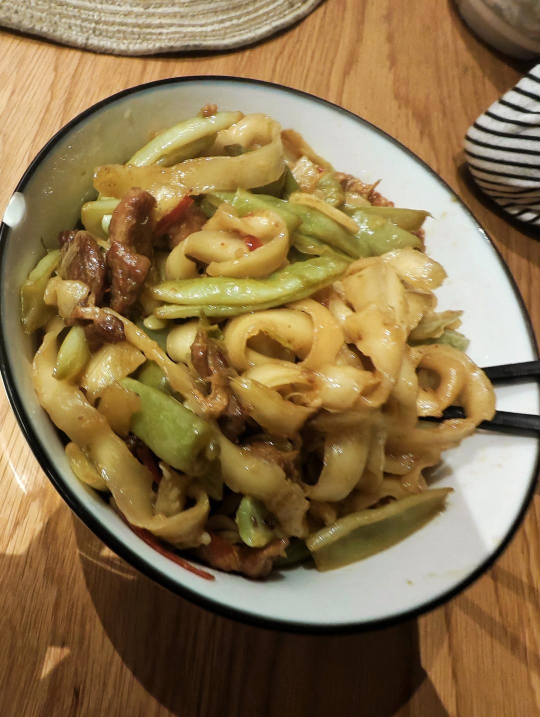豆角焖面