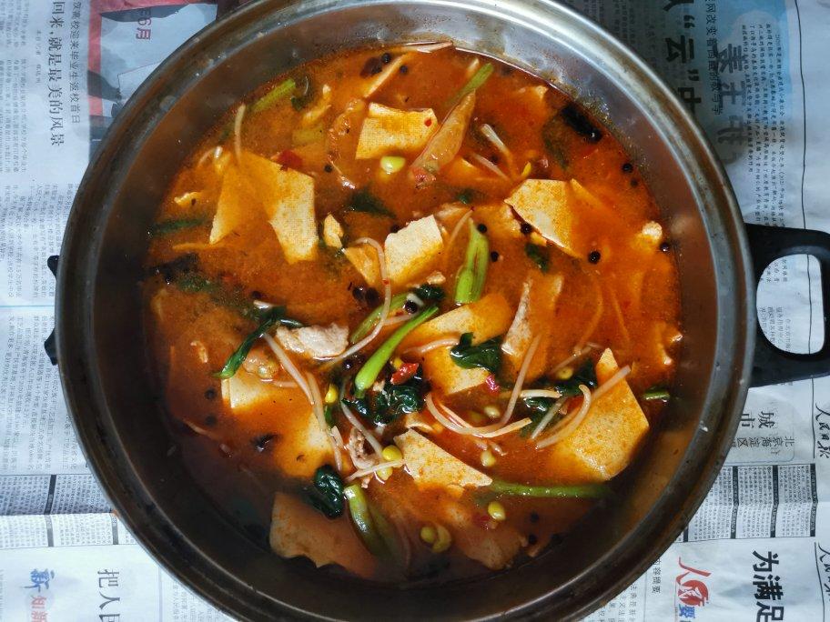 厨师长教你：“水煮肉片”的正宗做法，这味道真的很四川