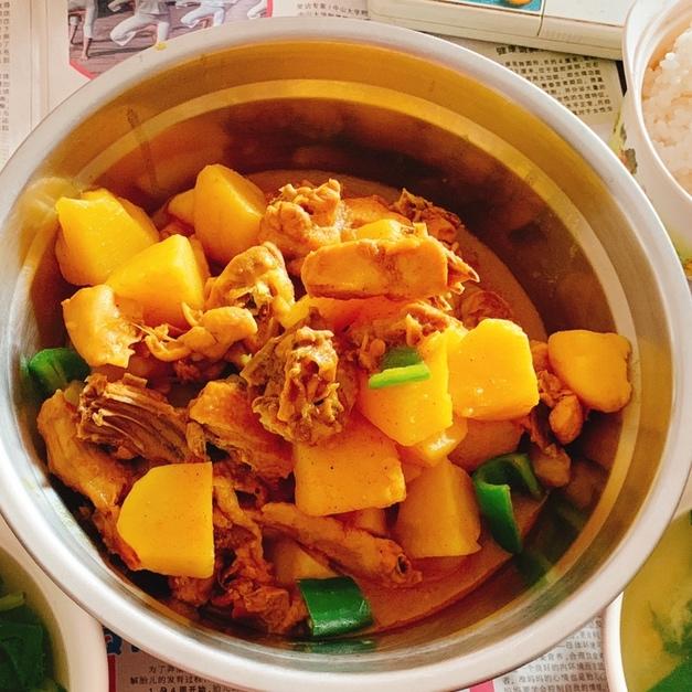 土豆咖喱鸡块