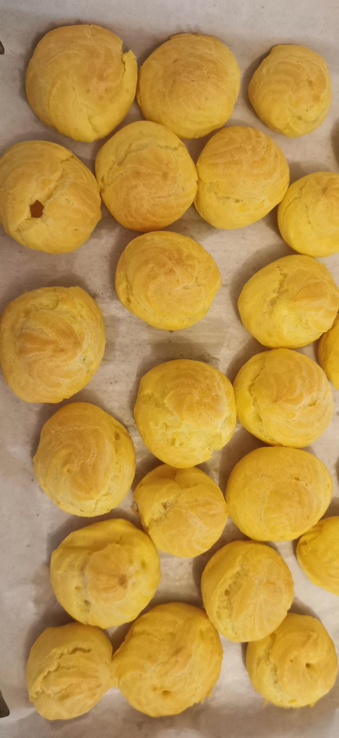 简单易成功的奶油小泡芙做法