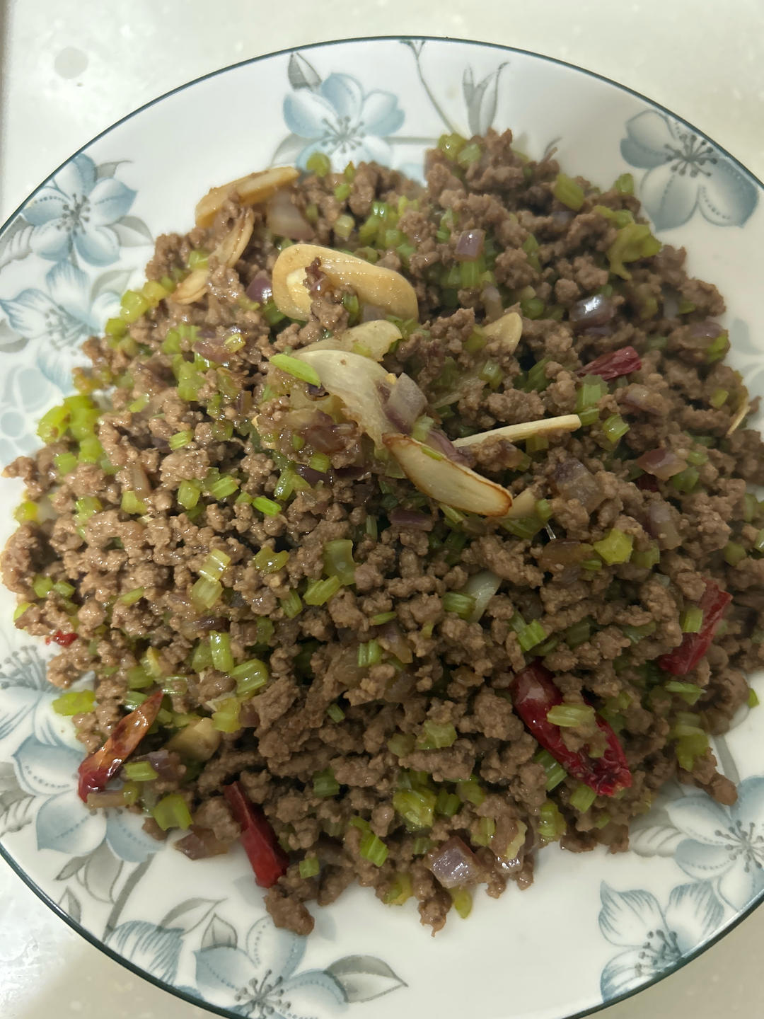 芹菜牛肉末「下饭神器」