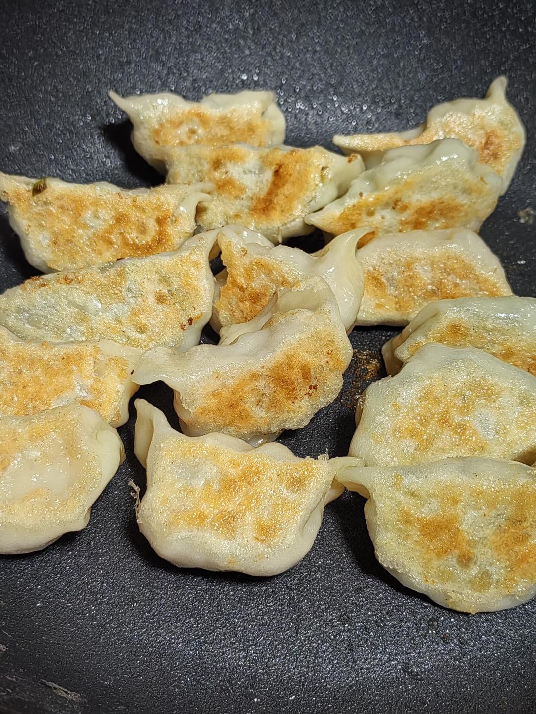 确保零失败 的日料店🥟冰花煎饺🥟