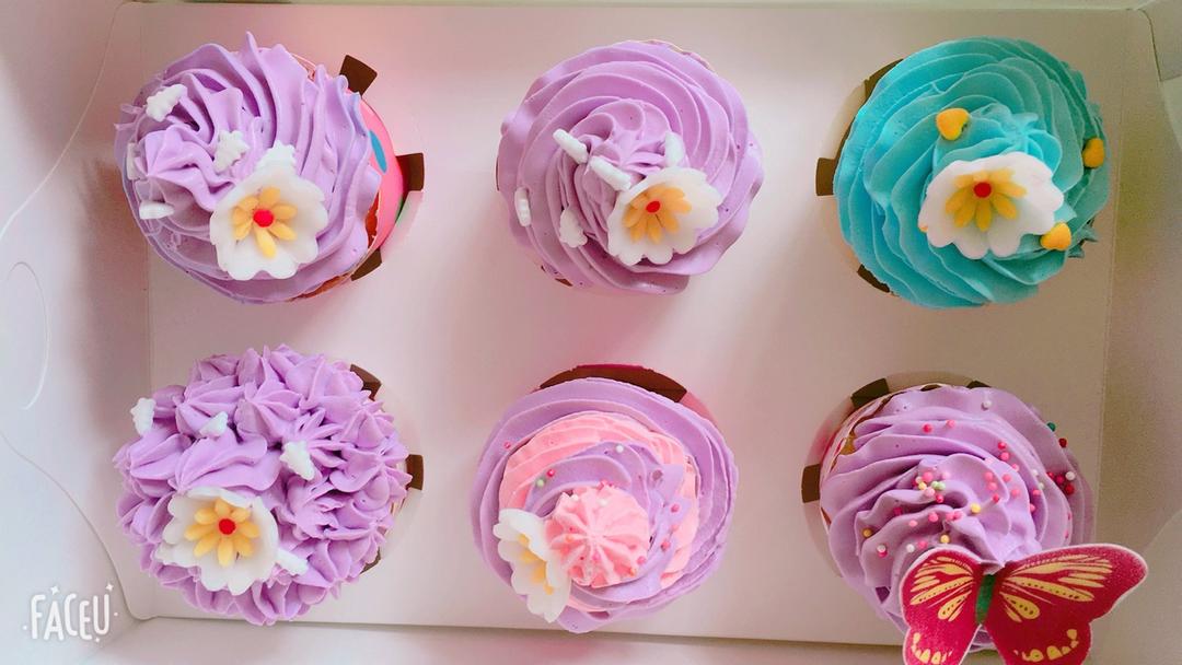 鲜奶油戚风杯子蛋糕（纸杯蛋糕）