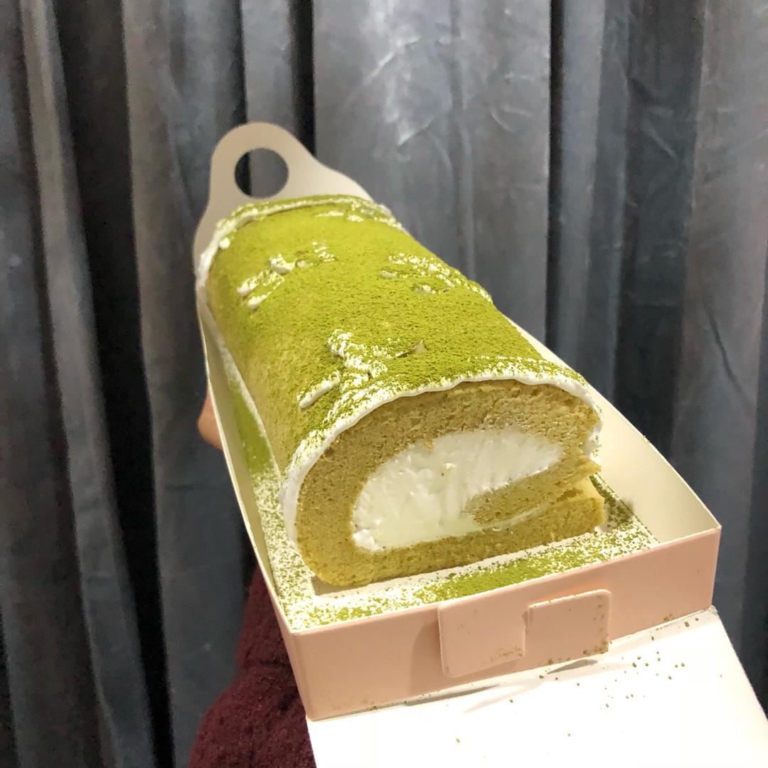 肥而不腻的超厚瑞士卷