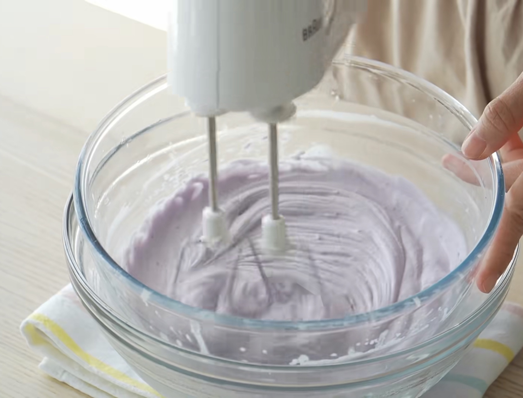 附蓝莓酱做法#低糖好吃的蓝莓奶油蛋糕～的做法 步骤37