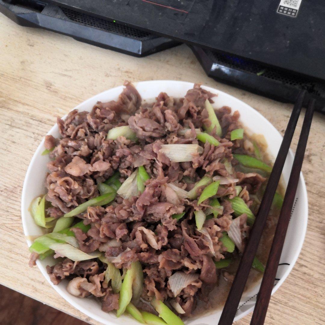 葱爆羊肉